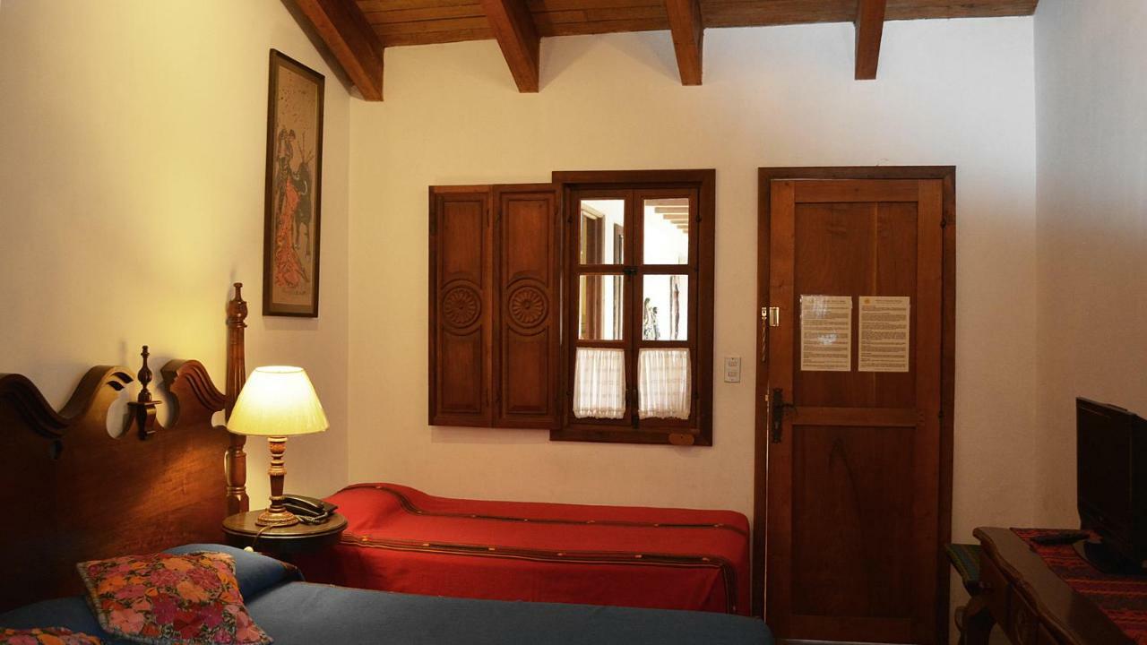 Hotel Candelaria Антигуа-Гватемала Экстерьер фото